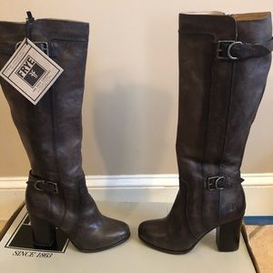 FRYE PARKER D RING BOOTS